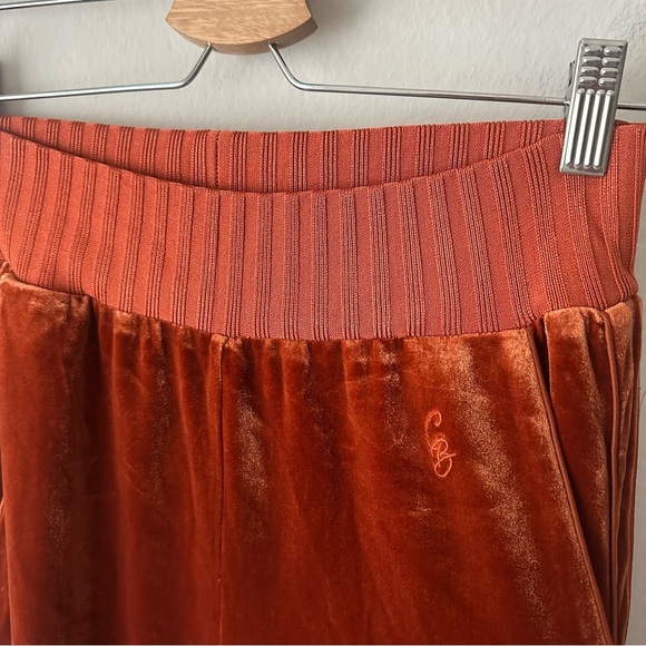 House of CB London Velour Track Sporty Chic Joggers in Rust Orange Size Small - Picture 5 of 12